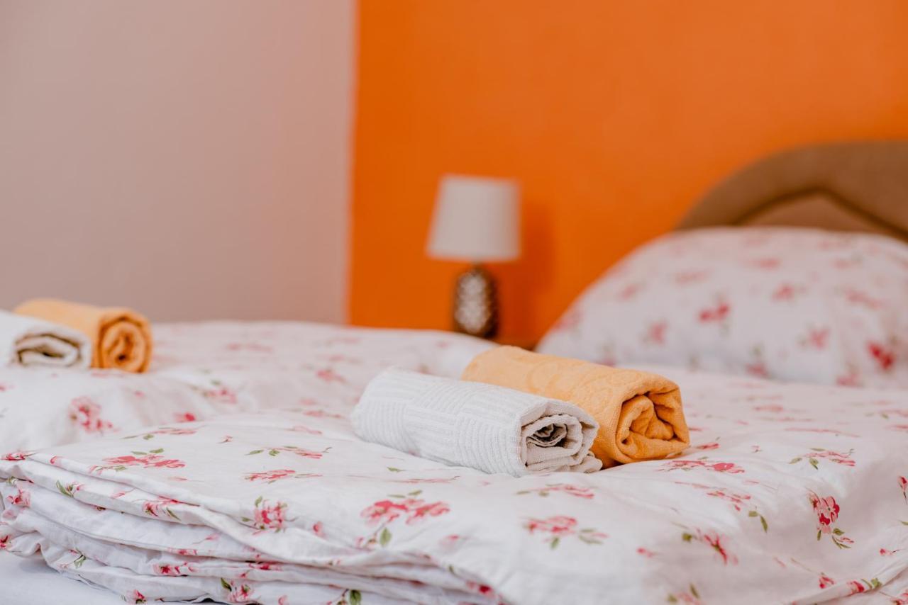Apartmán Apartmens Leona Karlobag Exteriér fotografie